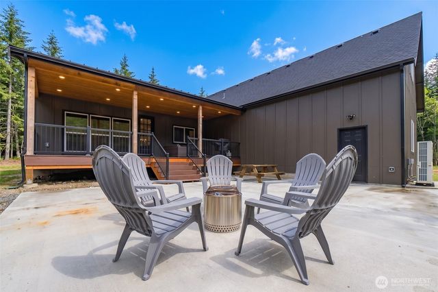 7590 SE Lynch Road, Shelton, WA 98584
