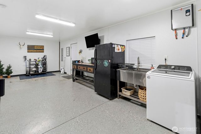 7590 SE Lynch Road, Shelton, WA 98584