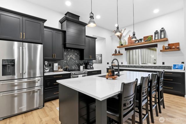 7590 SE Lynch Road, Shelton, WA 98584