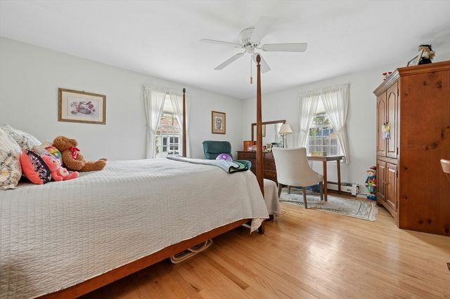 8 Viking Rock Drive, Yarmouth, MA 02664