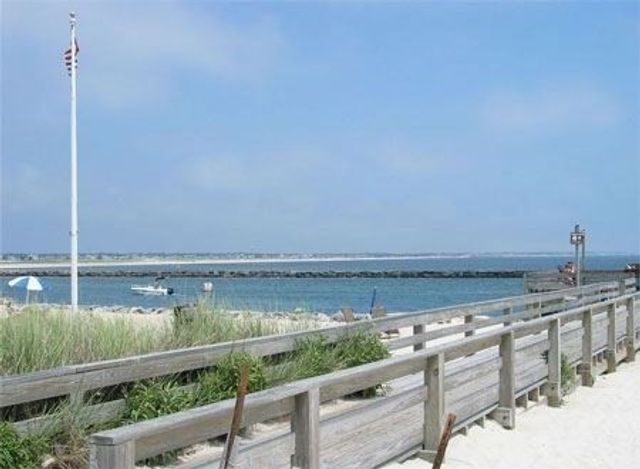 8 Viking Rock Drive, Yarmouth, MA 02664