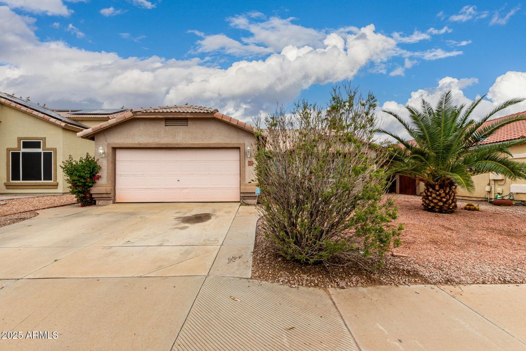 11614 W PALM Lane, Avondale, AZ 85392