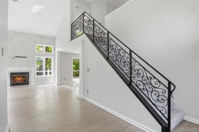 3345 E Commerce Road, Commerce Charter Township, MI 48382