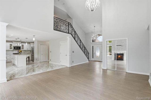 3345 E Commerce Road, Commerce Charter Township, MI 48382
