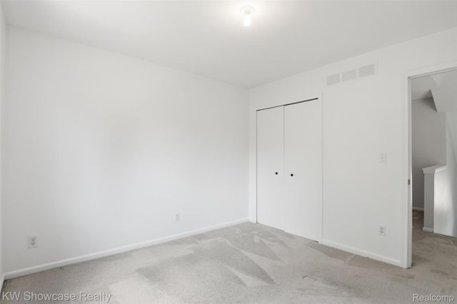 3345 E Commerce Road, Commerce Charter Township, MI 48382