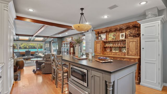 5 Shady Knolls, Danbury, CT 06811