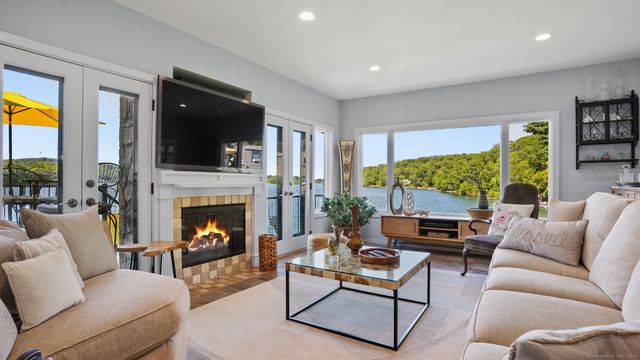5 Shady Knolls, Danbury, CT 06811