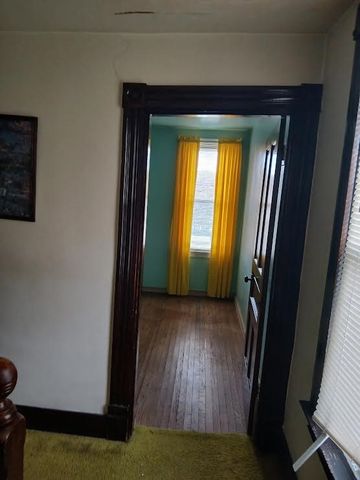800 Summit St, Mckeesport, PA 15132
