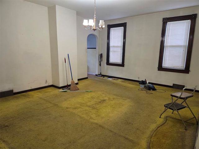 800 Summit St, Mckeesport, PA 15132
