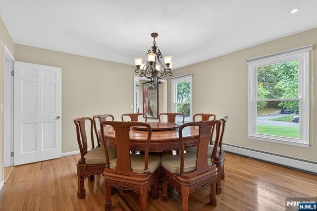 559 Wayne Drive, River Vale, NJ 07675