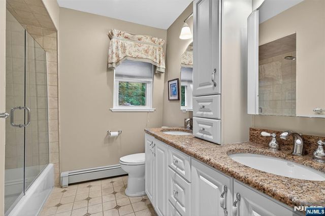 559 Wayne Drive, River Vale, NJ 07675