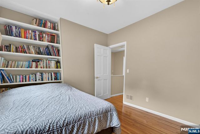 559 Wayne Drive, River Vale, NJ 07675