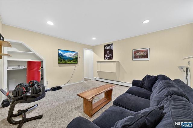 559 Wayne Drive, River Vale, NJ 07675