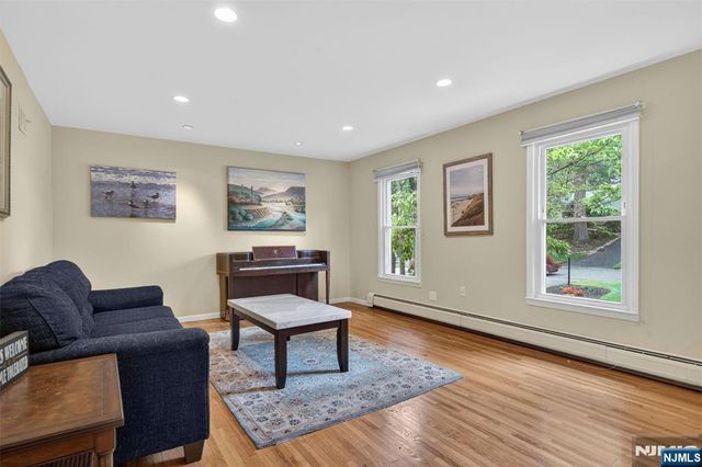 559 Wayne Drive, River Vale, NJ 07675
