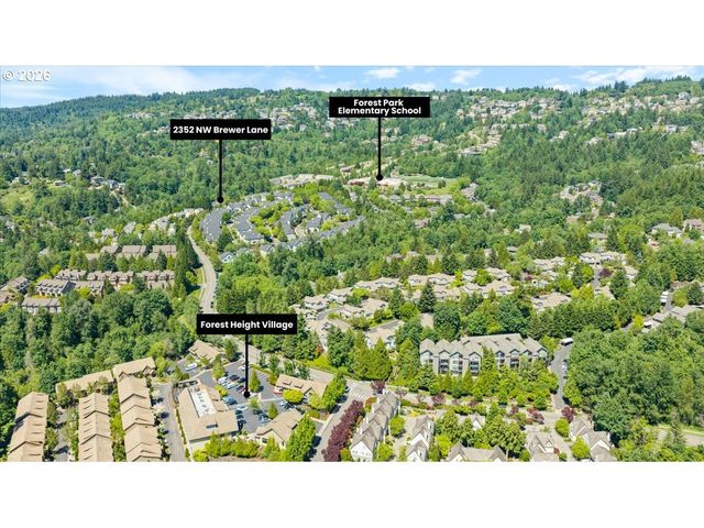 2352 Nw BREWER Ln, Portland, OR 97229