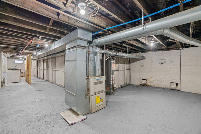 1975 Taylor Street, Detroit, MI 48206