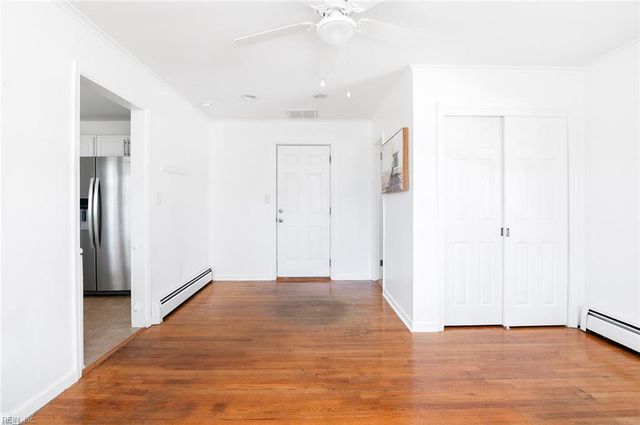 31 Bayview DR, Poquoson, VA 23662