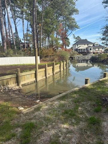 31 Bayview DR, Poquoson, VA 23662