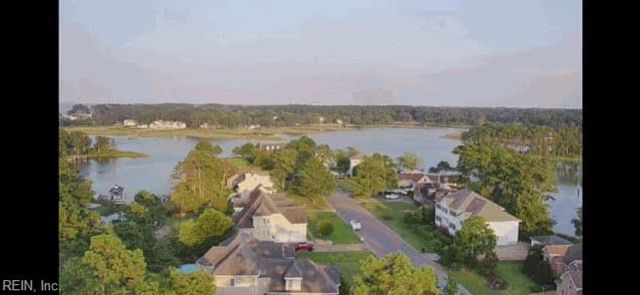 31 Bayview DR, Poquoson, VA 23662