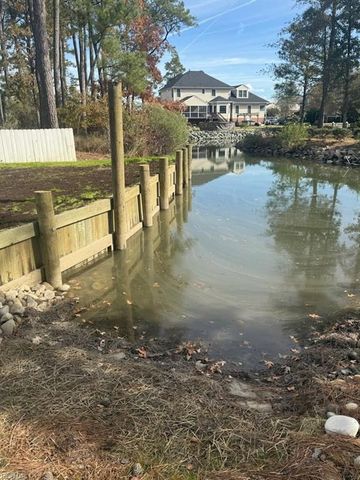 31 Bayview DR, Poquoson, VA 23662