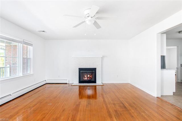 31 Bayview DR, Poquoson, VA 23662