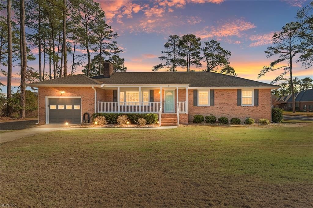31 Bayview DR, Poquoson, VA 23662