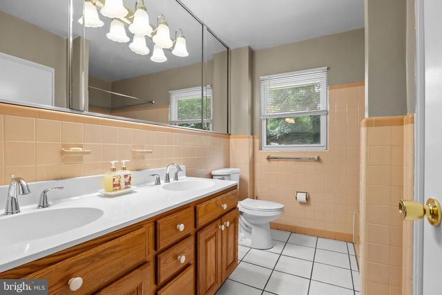 7608 COVENTRY AVE, Elkins Park, PA 19027