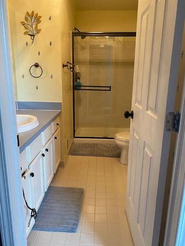 5628 Versailles Avenue, Ann Arbor, MI 48103