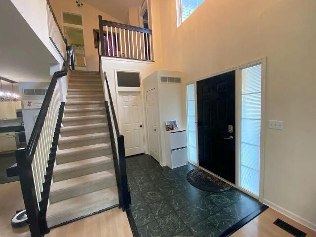 5628 Versailles Avenue, Ann Arbor, MI 48103