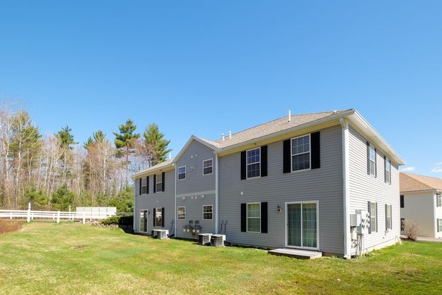3 Tampa Drive D, Rochester, NH 03867