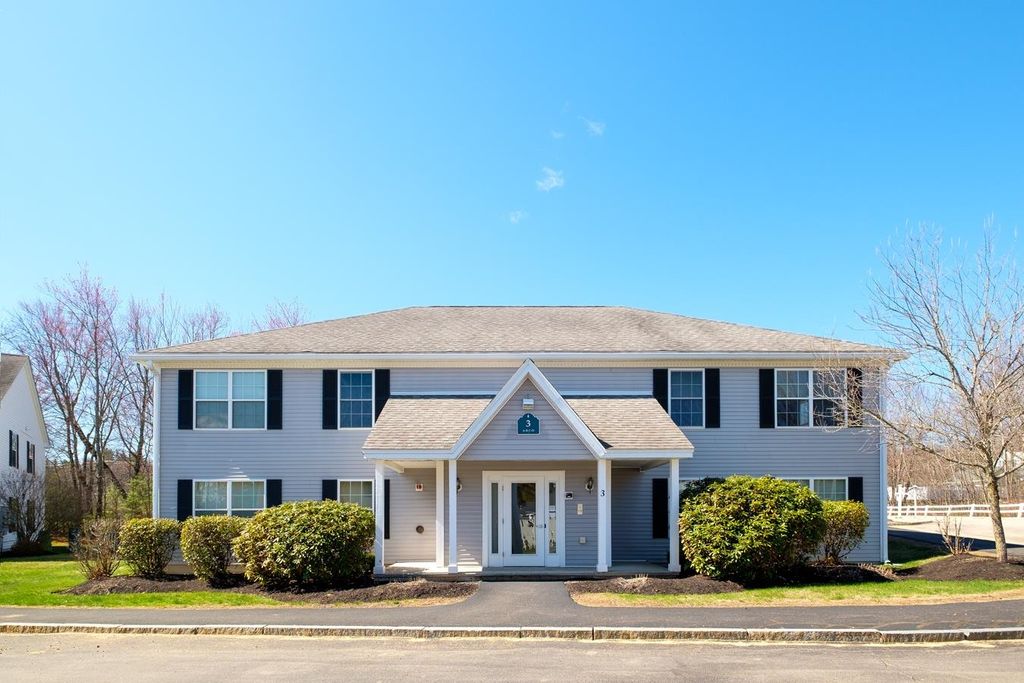 3 Tampa Drive D, Rochester, NH 03867