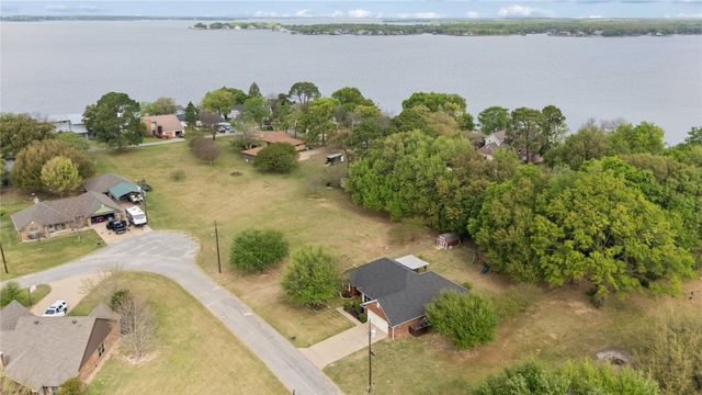 25 Starview Drive, Star Harbor, TX 75148
