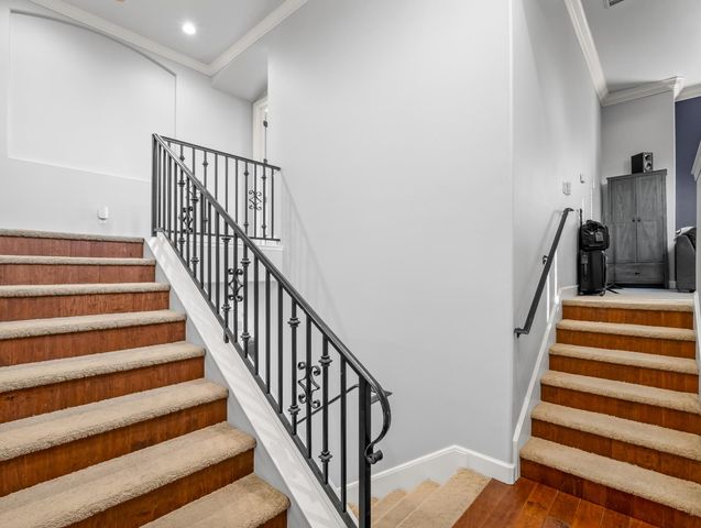 1152 Lester Avenue, Clovis, CA 93619