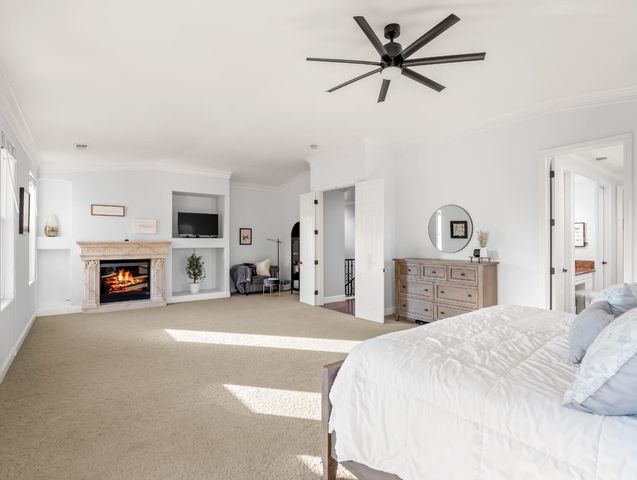 1152 Lester Avenue, Clovis, CA 93619