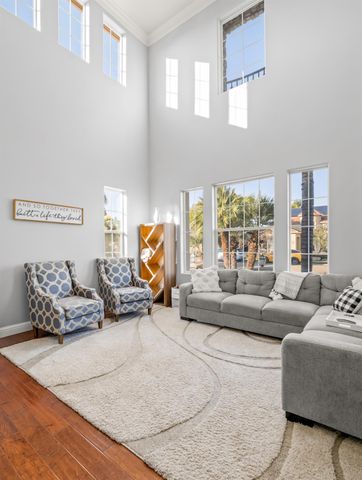 1152 Lester Avenue, Clovis, CA 93619