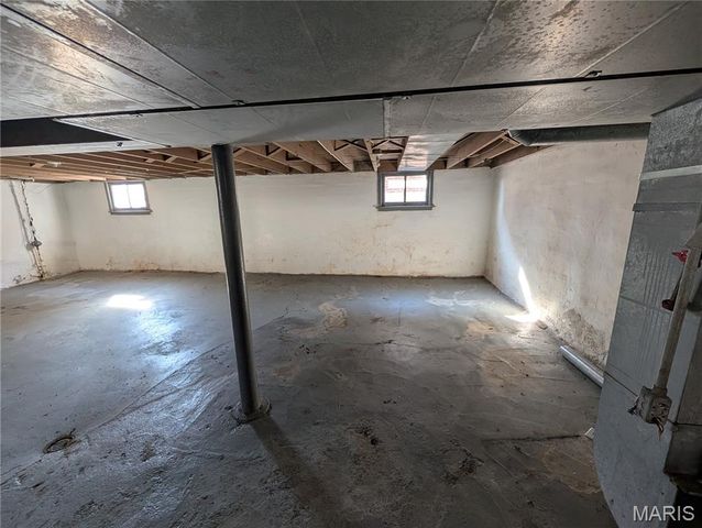 8363 Eton Place, Jennings, MO 63136