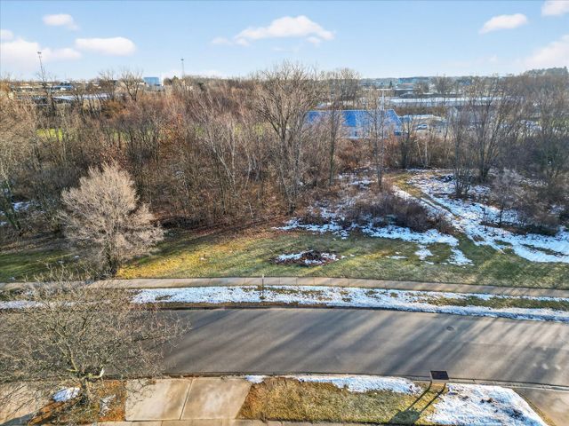 541 Century Lane, Holland, MI 49423
