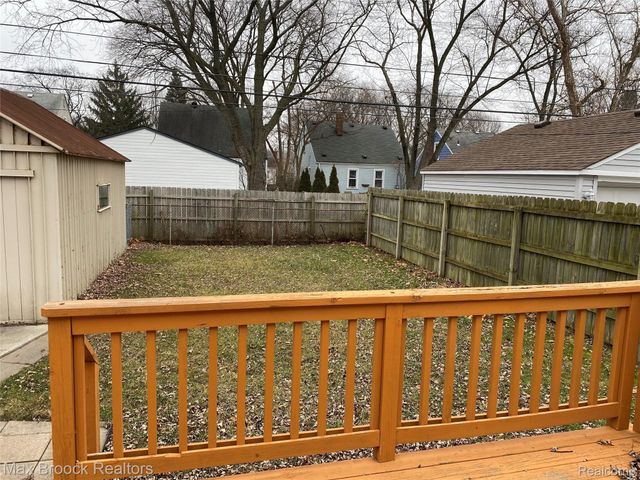 3012 GREENFIELD Road, Berkley, MI 48072