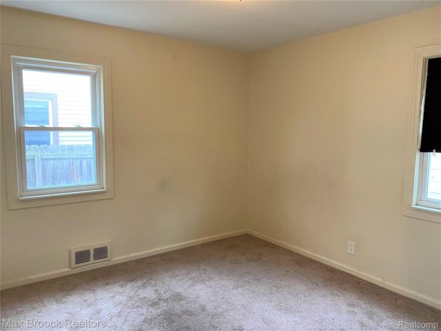 3012 GREENFIELD Road, Berkley, MI 48072