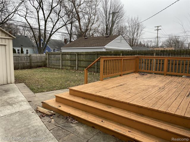 3012 GREENFIELD Road, Berkley, MI 48072