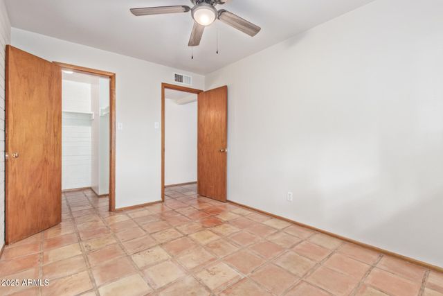 7153 N 57th Drive Apt 3, Glendale, AZ 85301