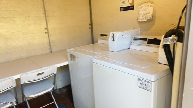 7153 N 57th Drive Apt 3, Glendale, AZ 85301