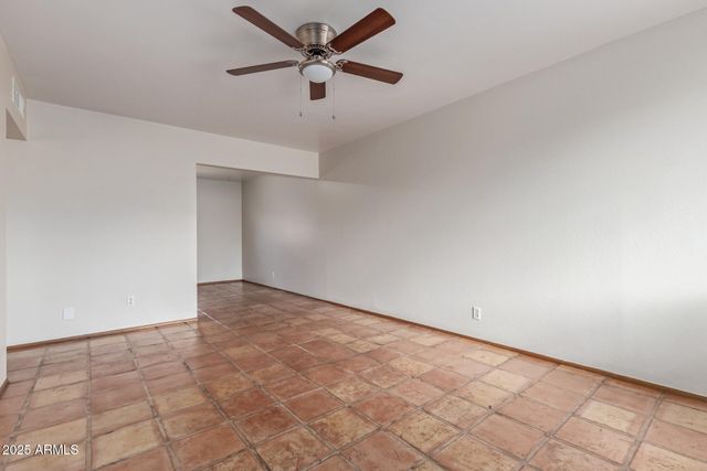 7153 N 57th Drive Apt 3, Glendale, AZ 85301