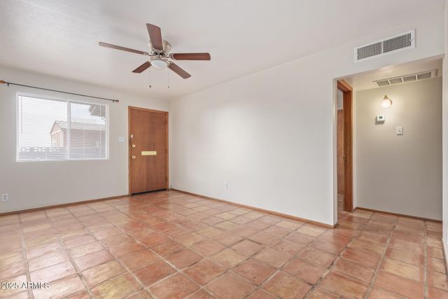 7153 N 57th Drive Apt 3, Glendale, AZ 85301