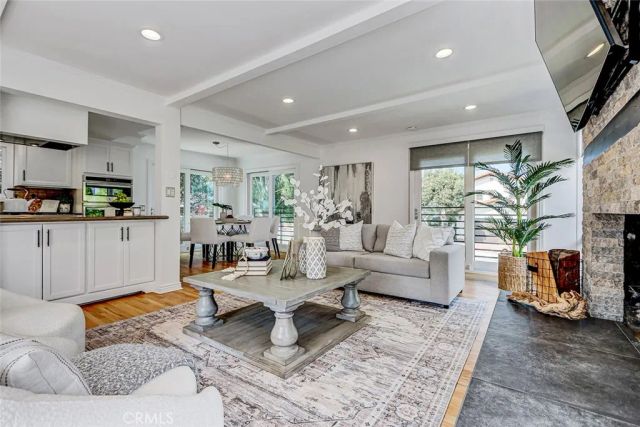 1500 2nd, Manhattan Beach, CA 90266