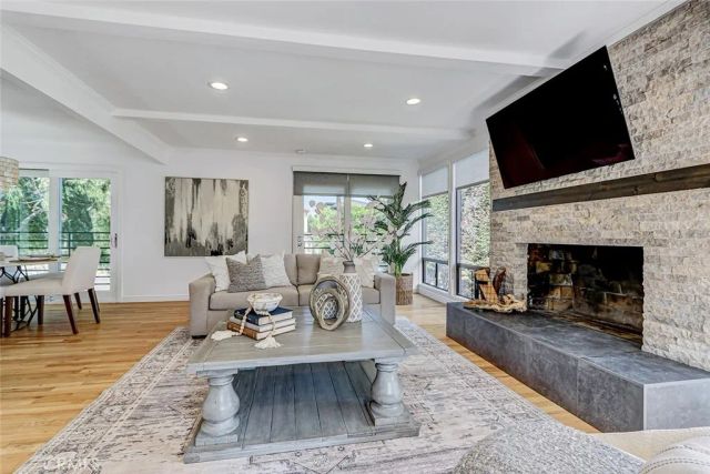 1500 2nd, Manhattan Beach, CA 90266