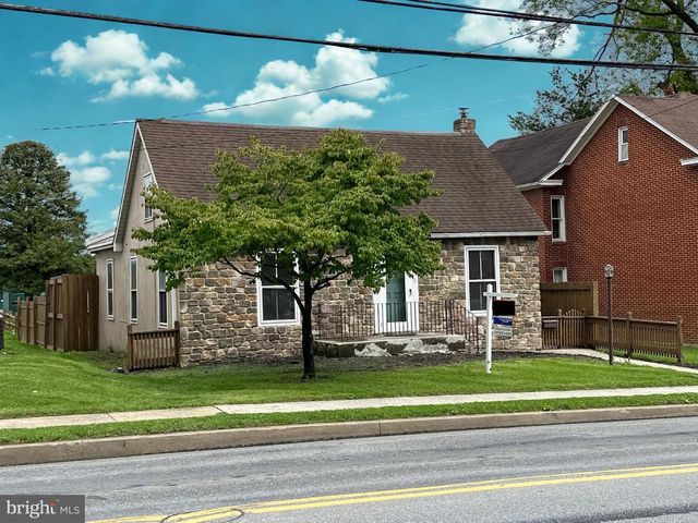 245 N MAIN STREET, Mercersburg, PA 17236