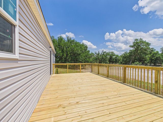 18574 NW 284th Street, Okeechobee, FL 34972