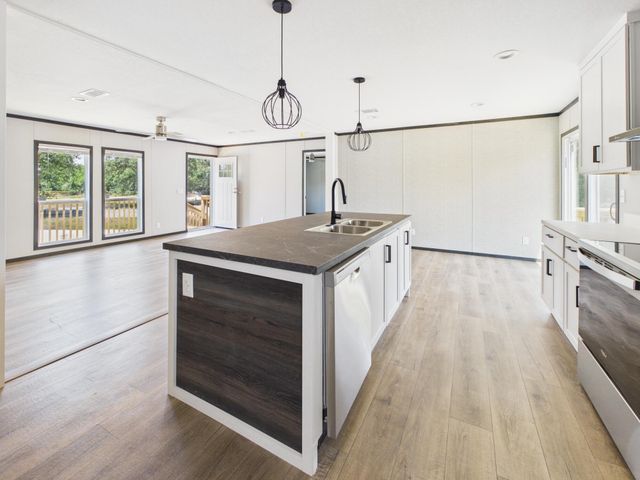 18574 NW 284th Street, Okeechobee, FL 34972