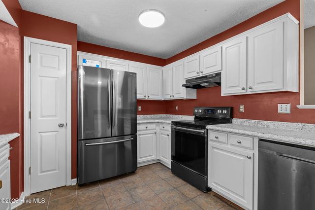 3018 Mandy Lane, Morehead City, NC 28557